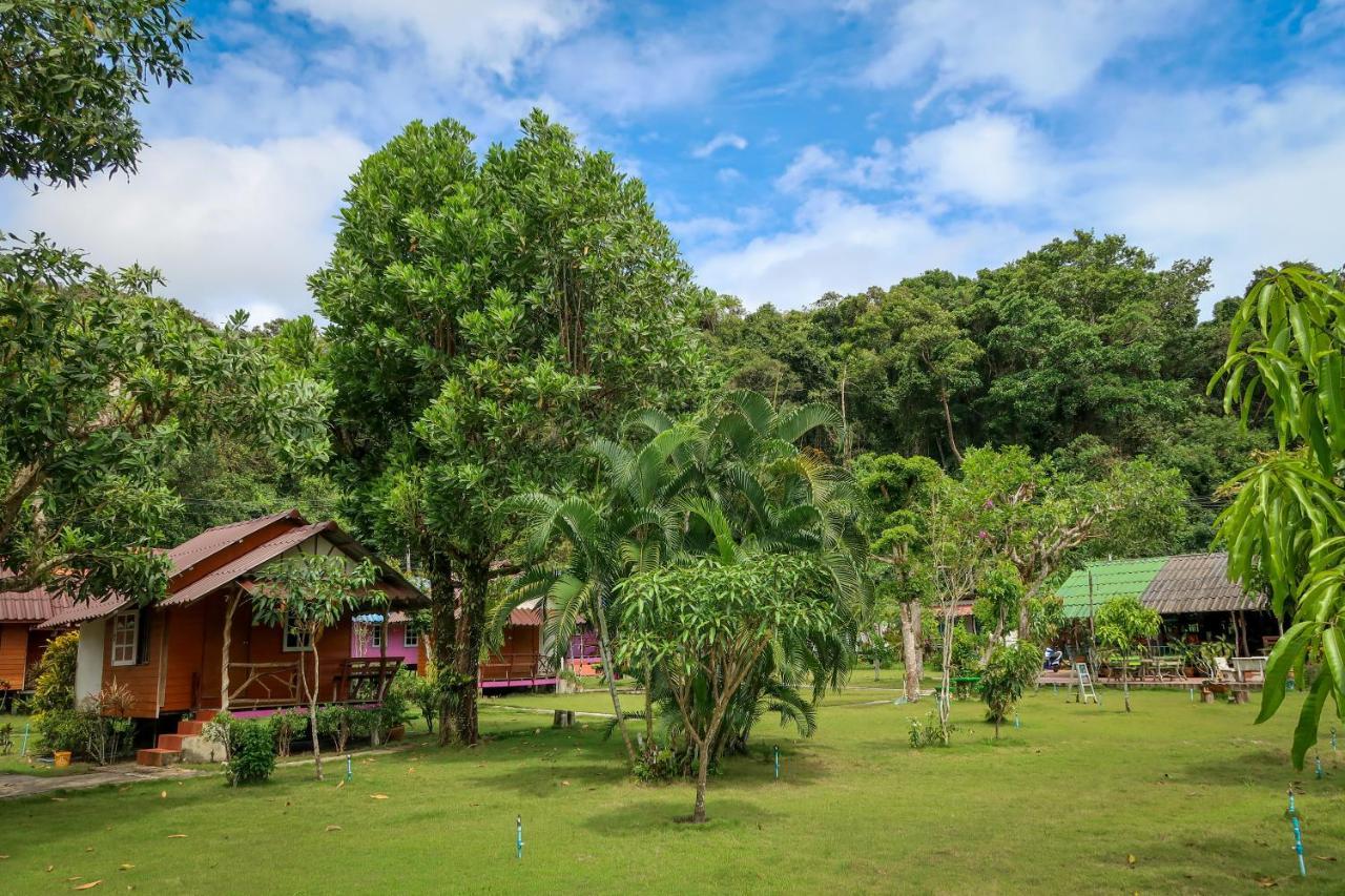 The Mermaid House Hotel Ko Kut Екстериор снимка