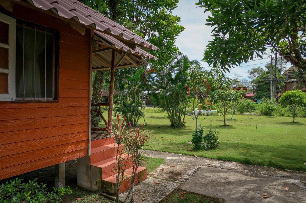 The Mermaid House Hotel Ko Kut Екстериор снимка