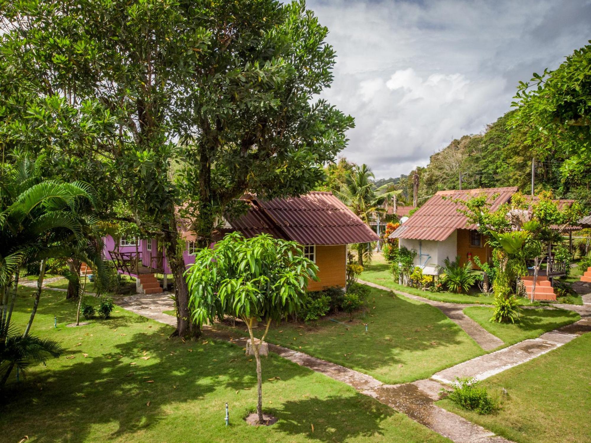 The Mermaid House Hotel Ko Kut Екстериор снимка